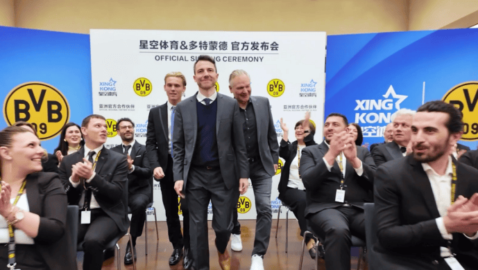 育宣布已与