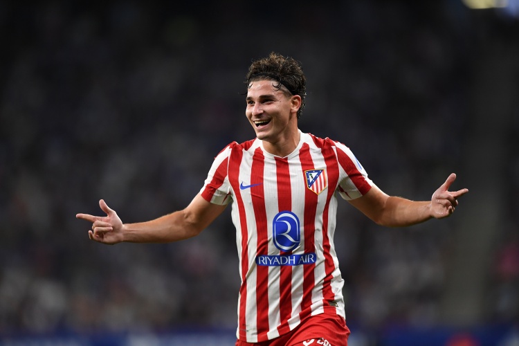 阿尔瓦雷斯, 并表示